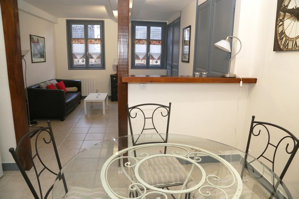 Appartement Du Port De Honfleur Eksteriør bilde