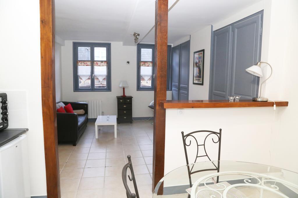 Appartement Du Port De Honfleur Eksteriør bilde